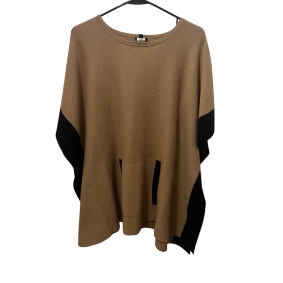 Talbots Sweaters - Talbots Tan and Black Knit Poncho One Size